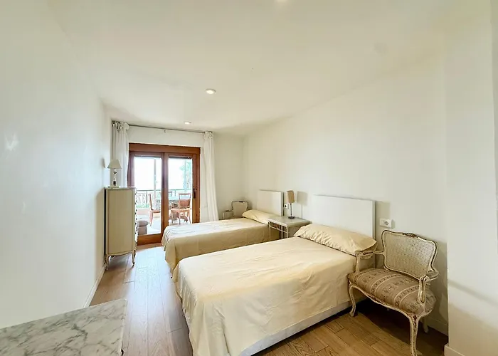 Principado Front The Appartement