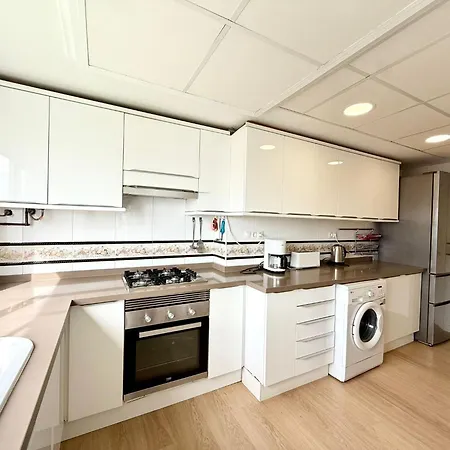 Principado Front The בנידורם